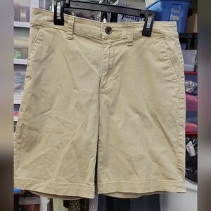 A New Day Size 4 Stretch Khaki Shorts 9" Inseam